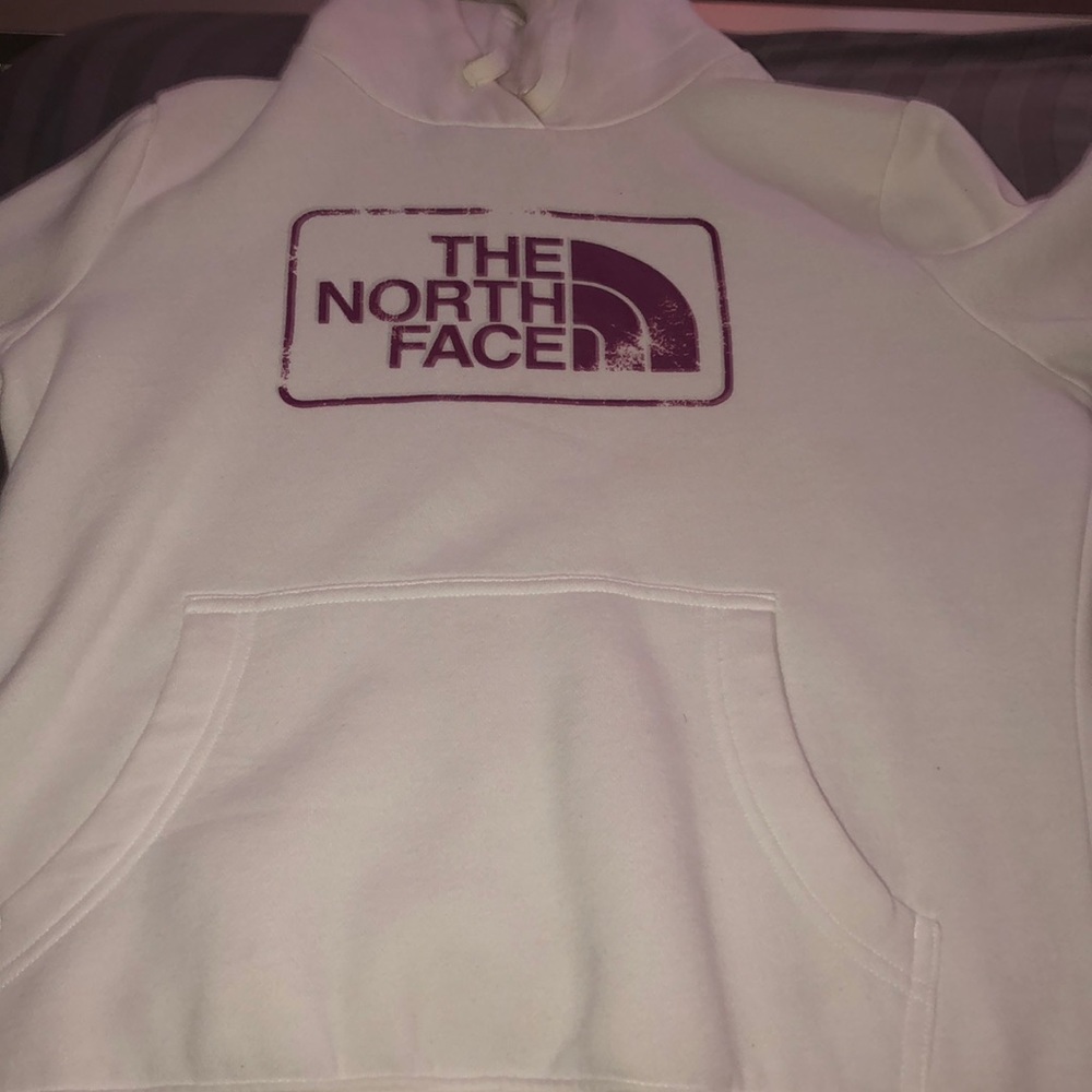 North-face hoodie